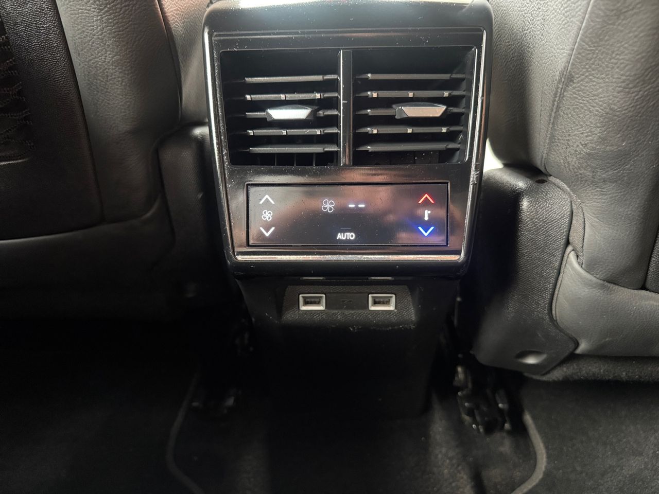 DS DS 7 Crossback BLUE HDI 130 AUT RIVOLI - Foto 2