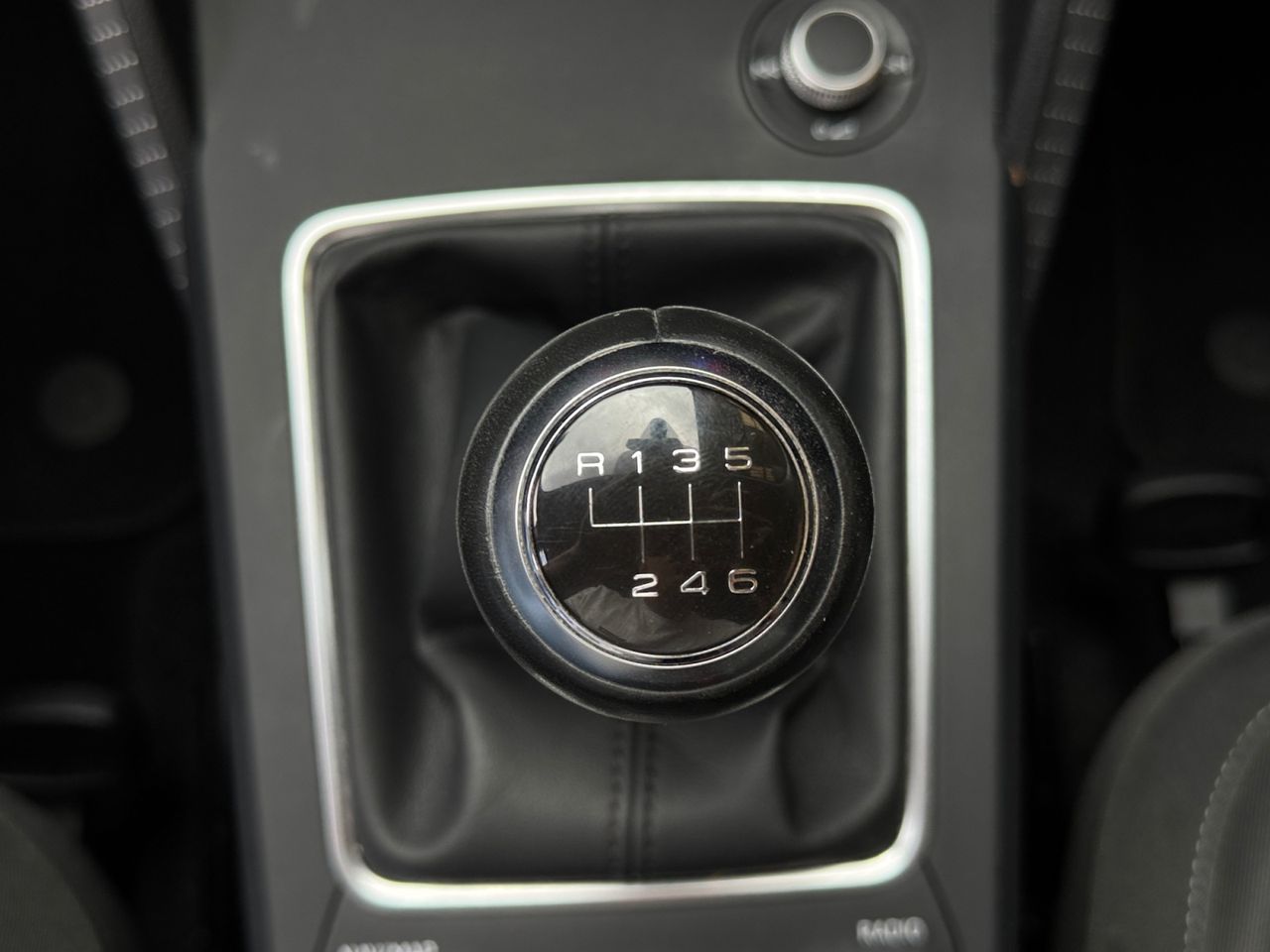 Audi Q2 Q2 design edition 30 TDI - Foto 2