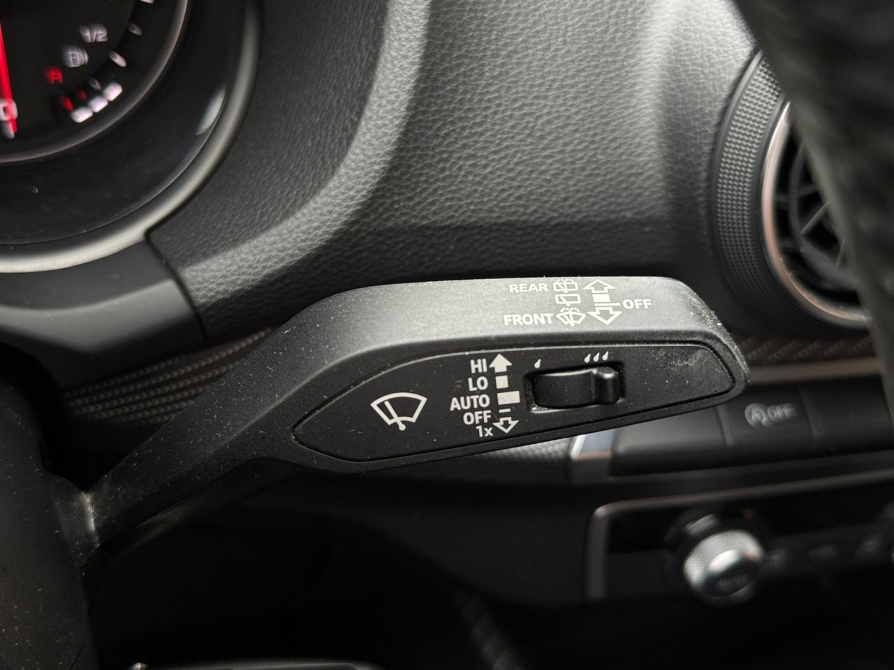 Audi Q2 Q2 design edition 30 TDI - Foto 2