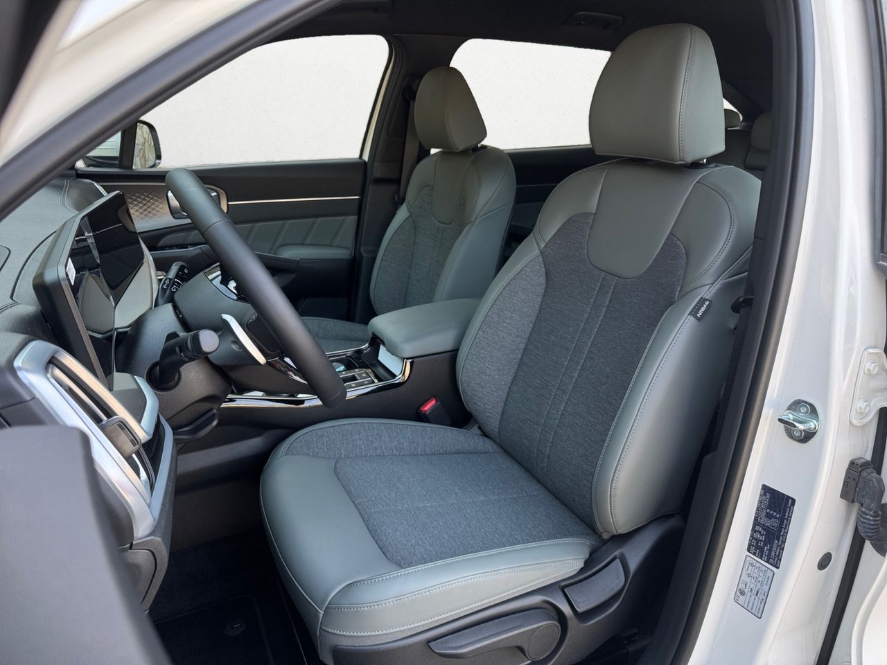 Kia Sorento 1.6 T GDI HEV DRIVE 4X2 7 PLAZAS - Foto 2