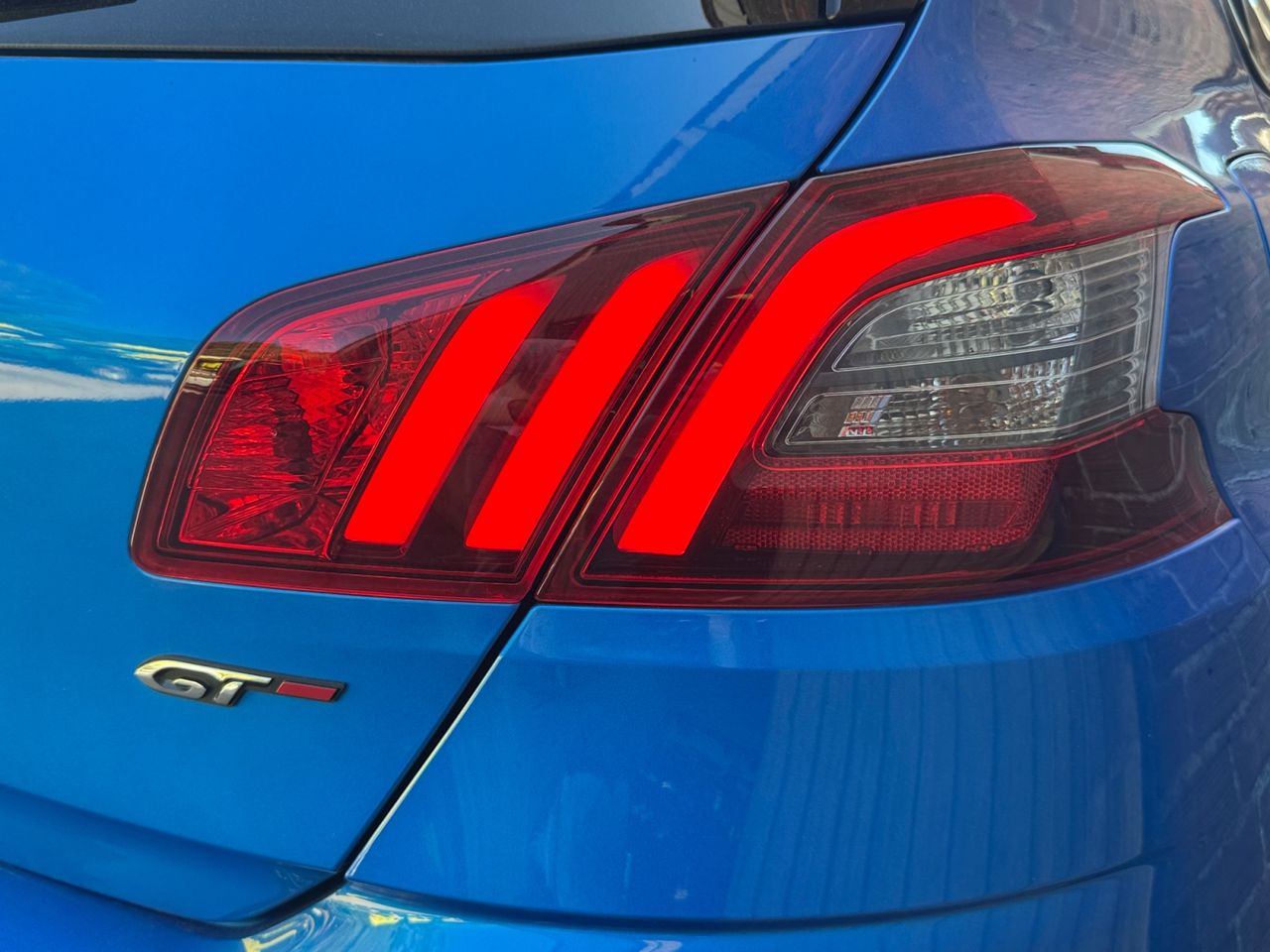 Peugeot 308 GT PACK PURE TECH 130 CV - Foto 2