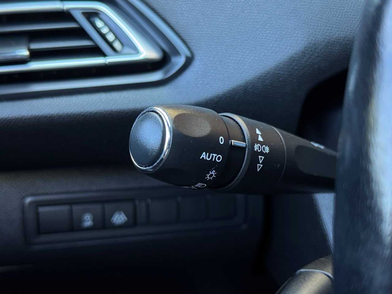 Peugeot 308 GT PACK PURE TECH 130 CV - Foto 2