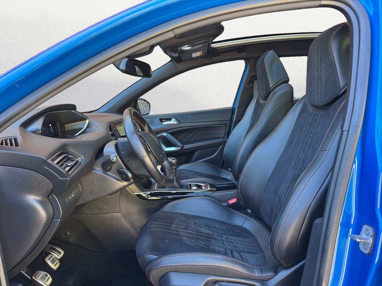 Peugeot 308 GT PACK PURE TECH 130 CV - Foto 2
