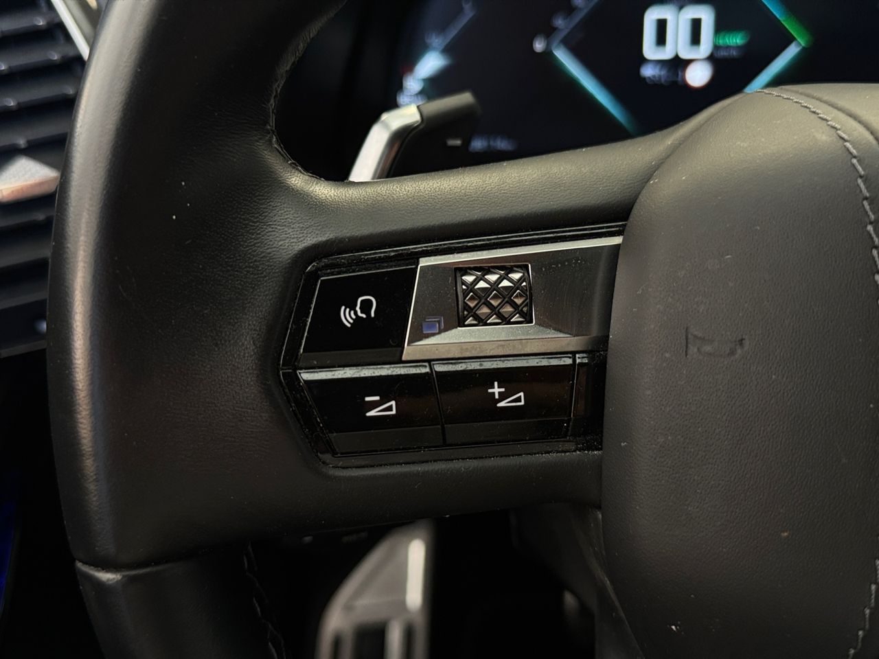 DS DS 7 Crossback E TENSE 300 4X4 LOUVRE - Foto 2