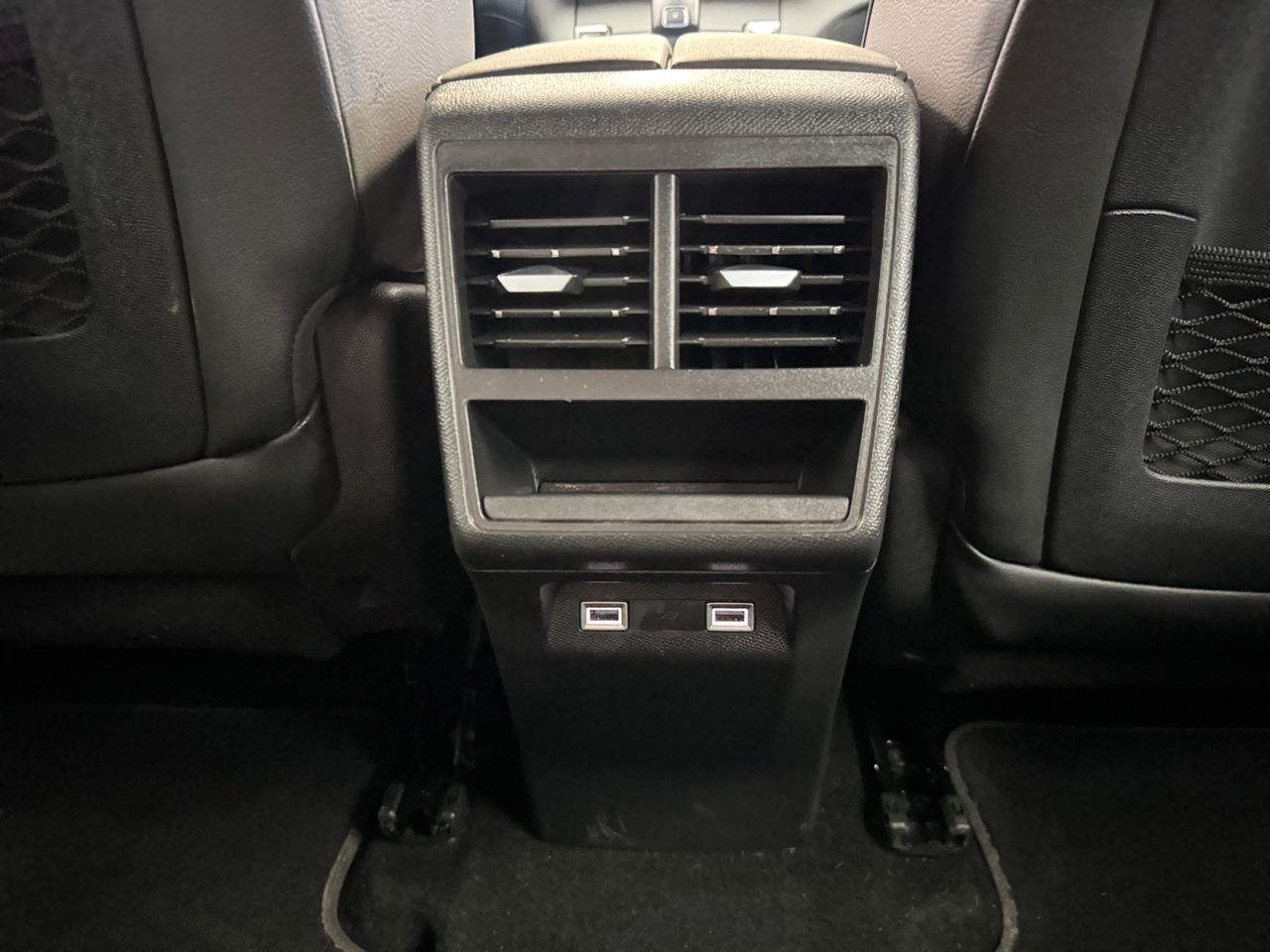DS DS 7 Crossback BLUE HDI 130 CV RIVOLI - Foto 2