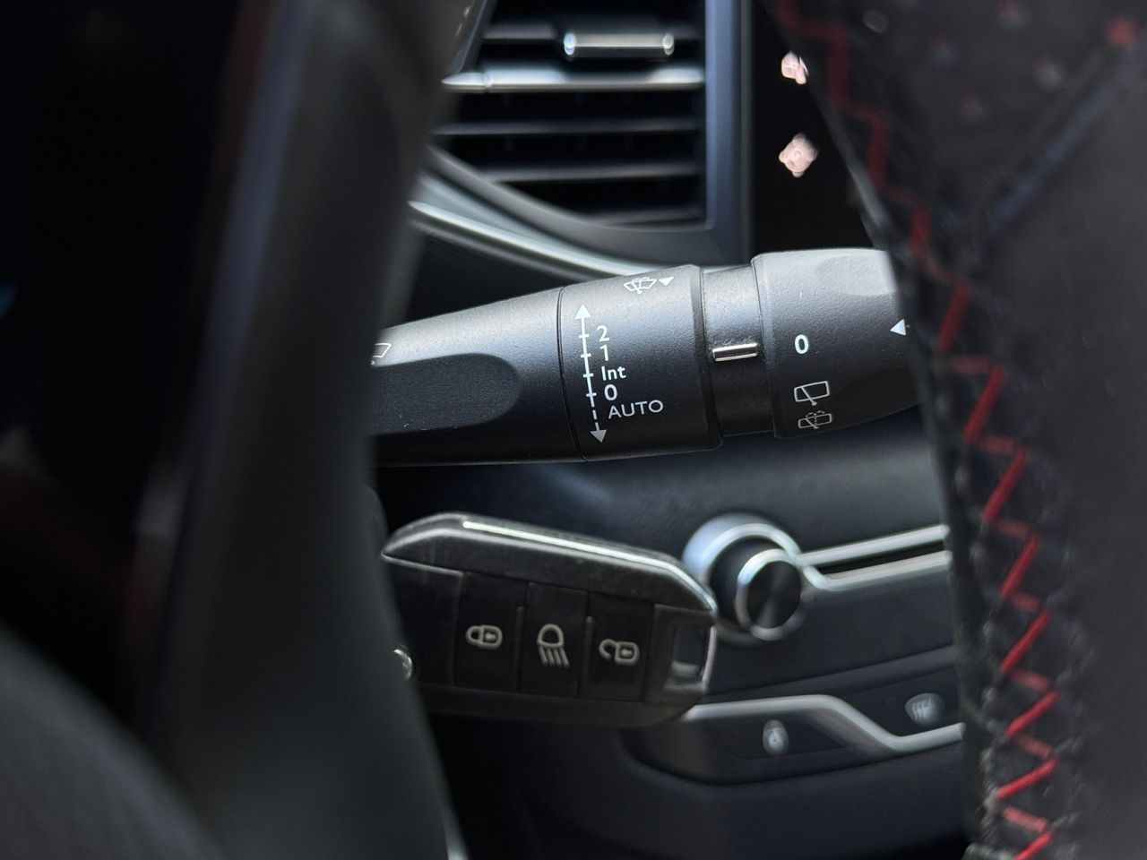 Peugeot 308 GT LINE PURE TECH  130 CV - Foto 2