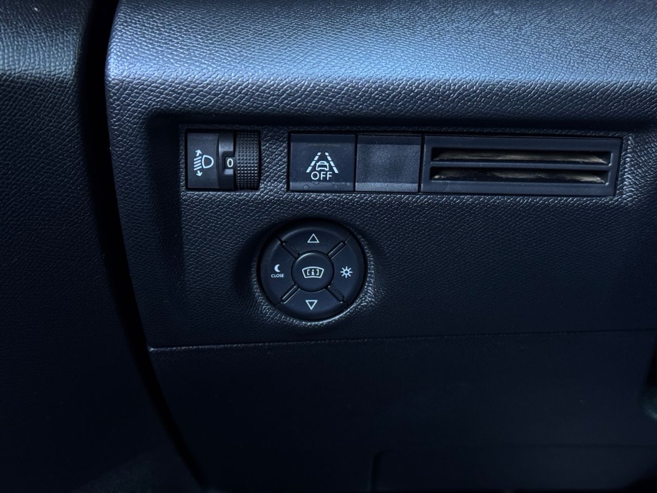 Citroën C4 BLUE HDI 110 CV FEEL PACK - Foto 2