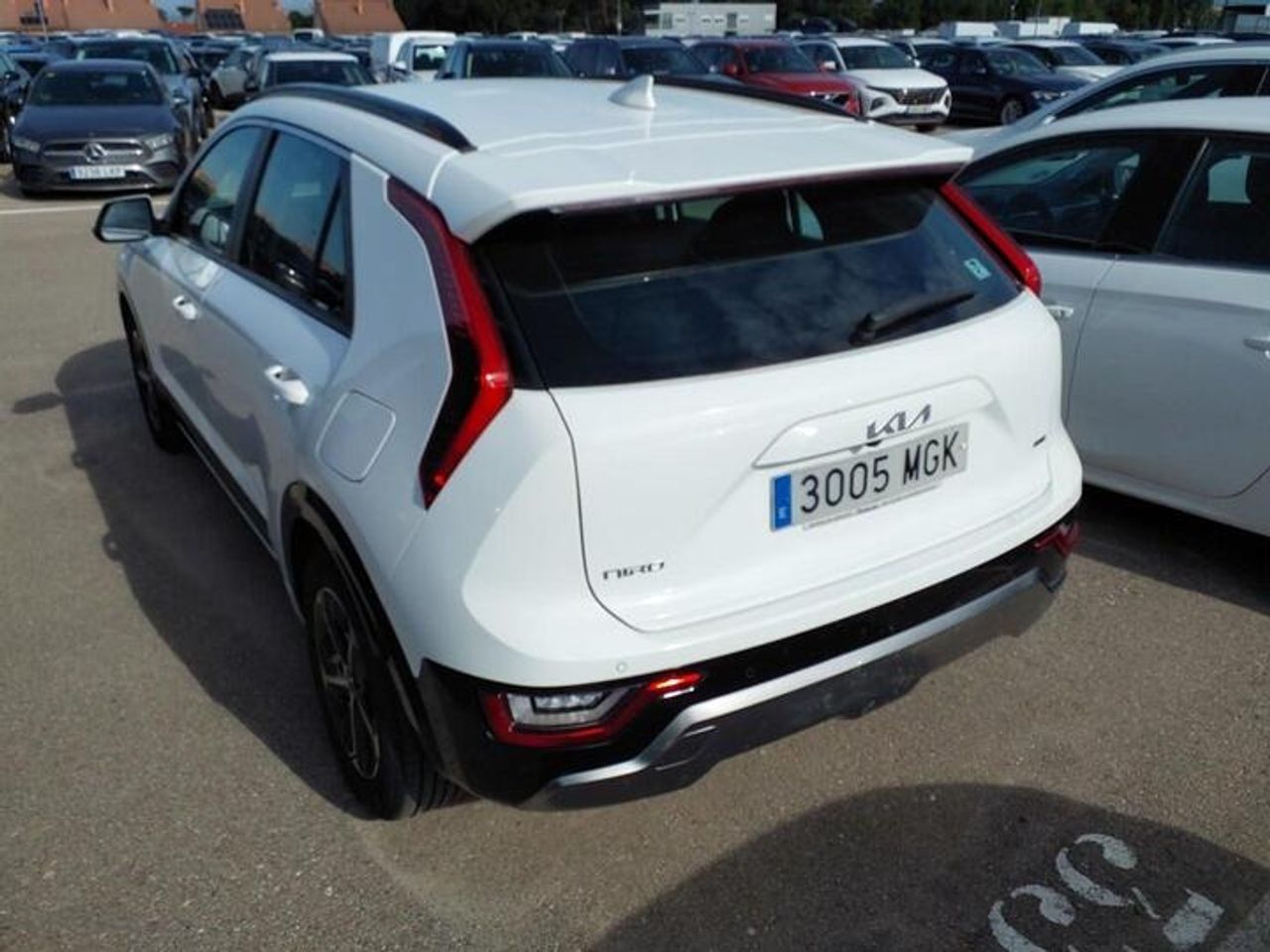 Kia Niro 1.6 GDI HEV 141 CV DRIVE - Foto 2