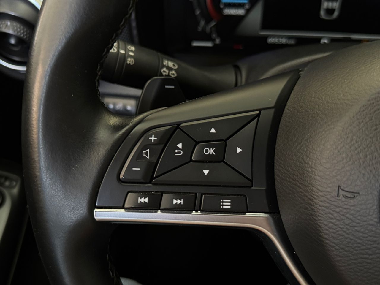 Nissan Juke DIGT 114 CV DCT 7V NCONNECTA - Foto 2