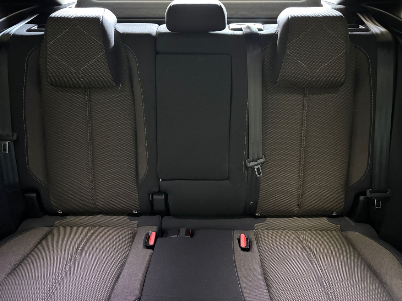 DS DS 7 Crossback BLUE HDI 130 CV AUT SO CHIC - Foto 2