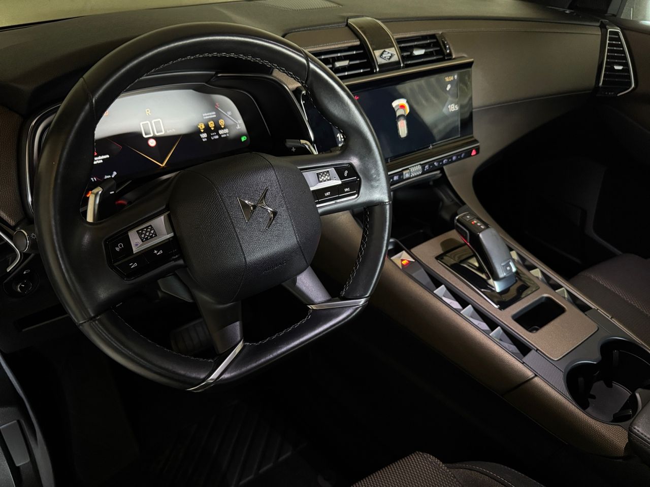 DS DS 7 Crossback BLUE HDI 130 CV AUT SO CHIC - Foto 2