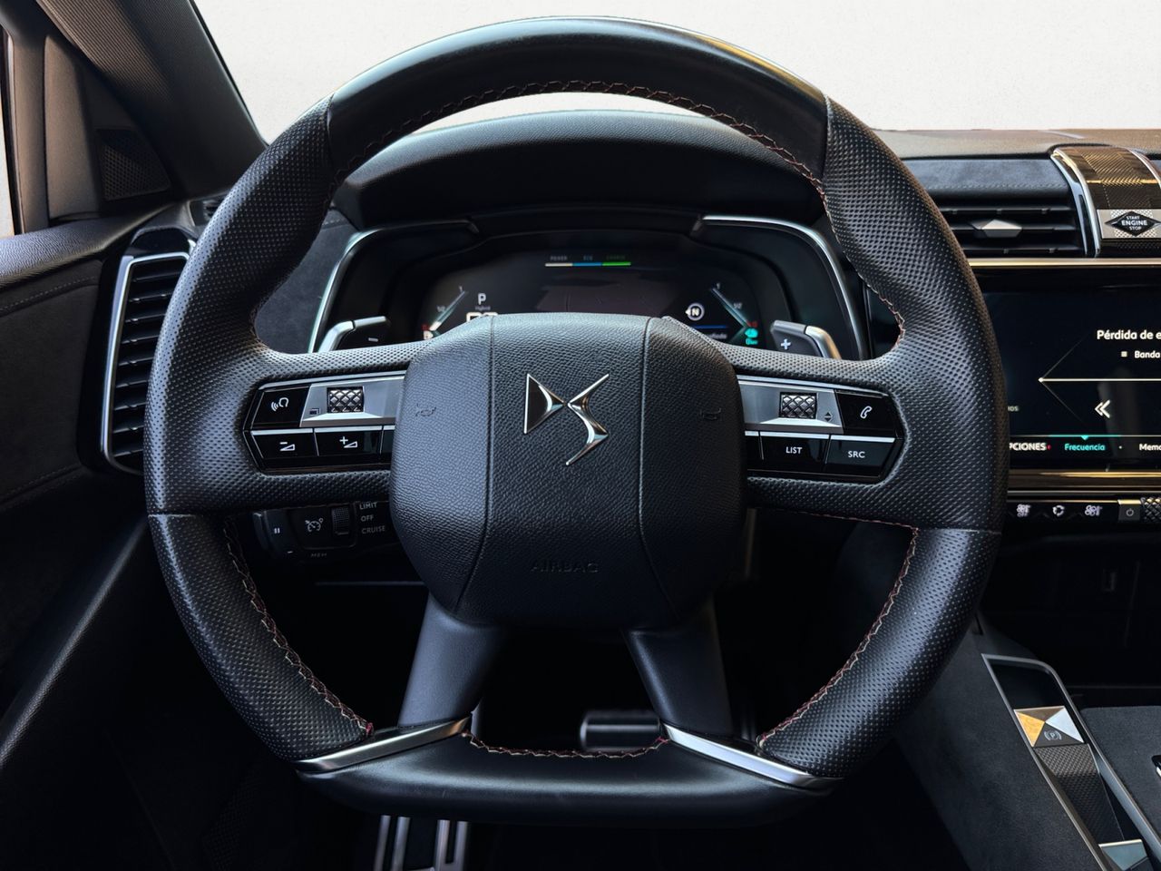 DS DS 7 Crossback E TENSE 4X4 PERFORMANCE LINE - Foto 2