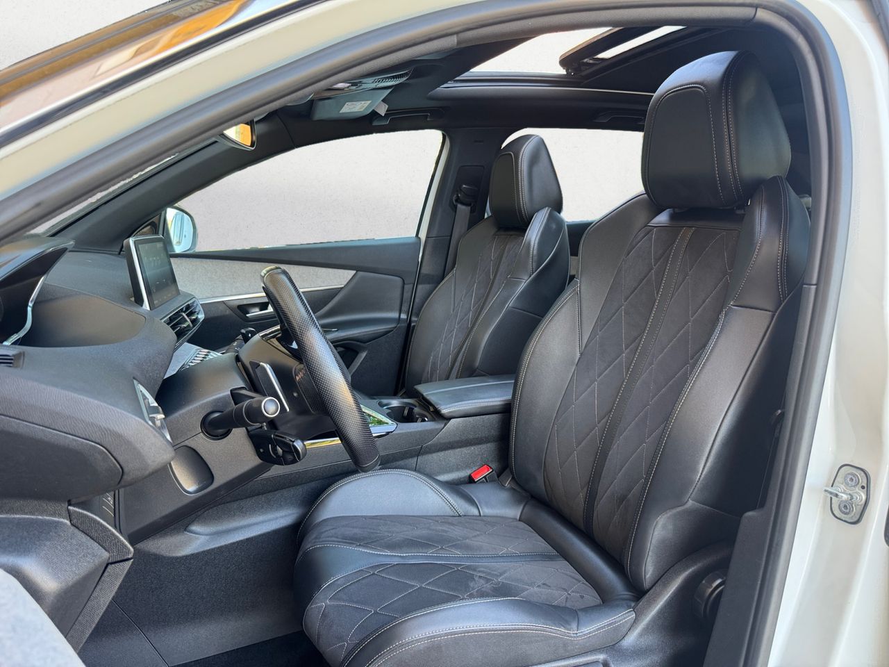 Peugeot 3008 GT BLUE HDI 180 CV EAT8 - Foto 2