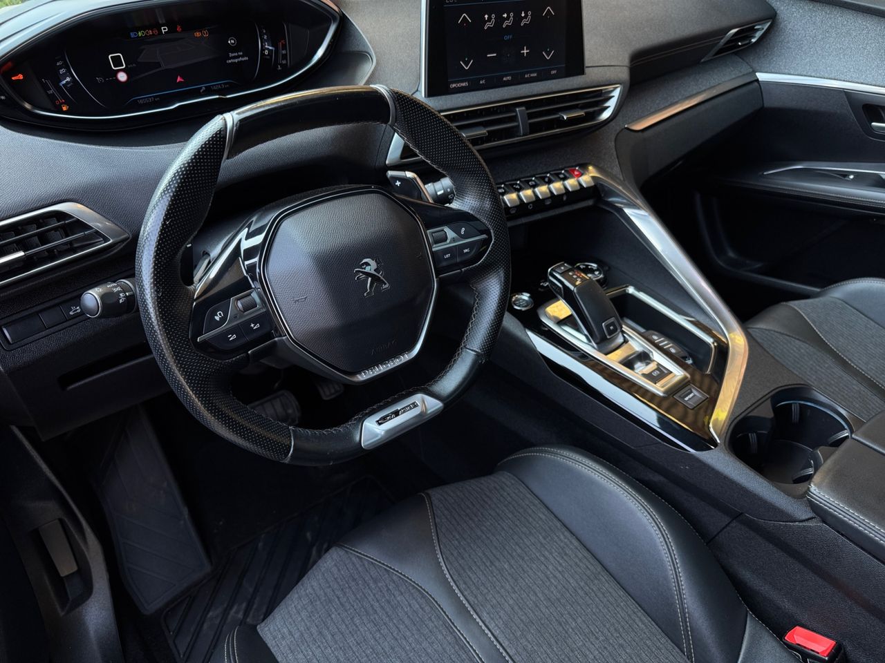 Peugeot 3008 GT LINE BLUE HDI 130 CV EAT8 - Foto 2