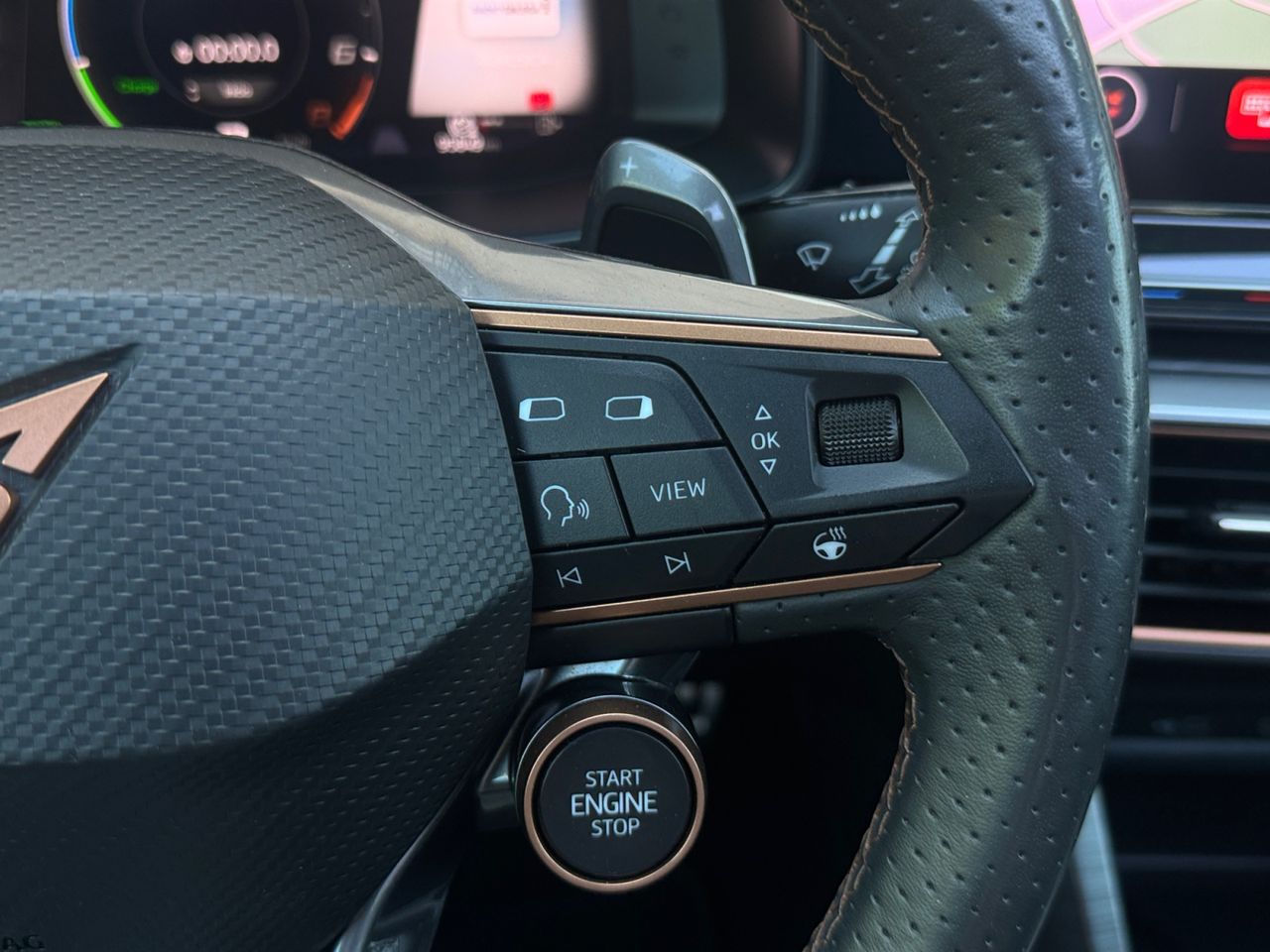 Cupra Formentor 1.4 e HYBRID 180 KW 245 CV VZ DSG - Foto 2
