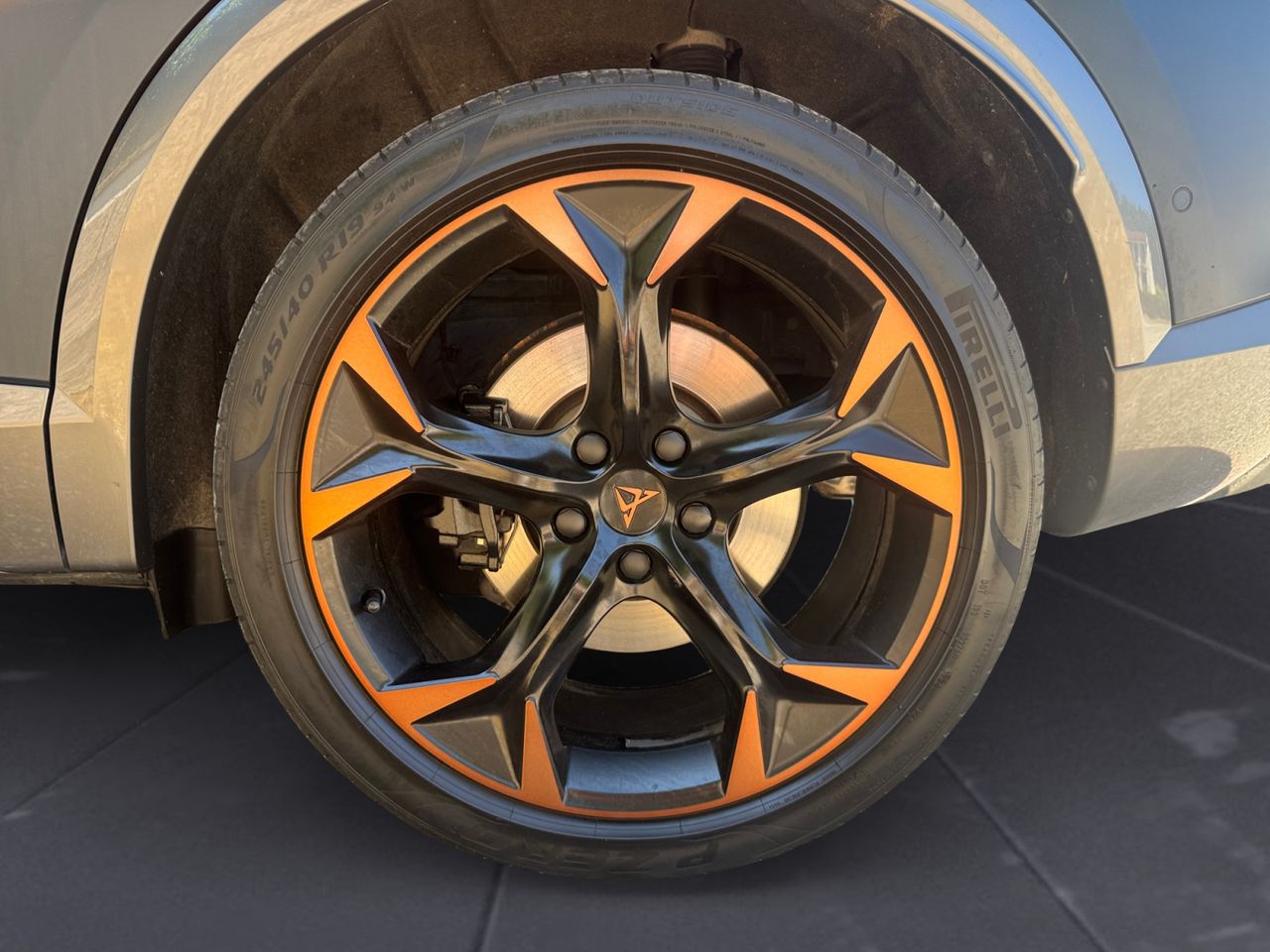 Cupra Formentor 1.4 e HYBRID 180 KW 245 CV VZ DSG - Foto 2