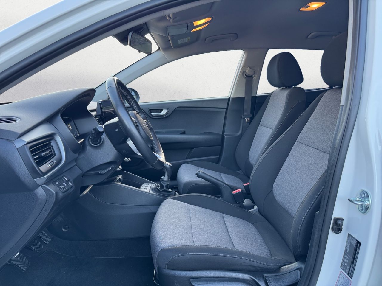 Kia Stonic 1.0 TGDI CONCEPT - Foto 2
