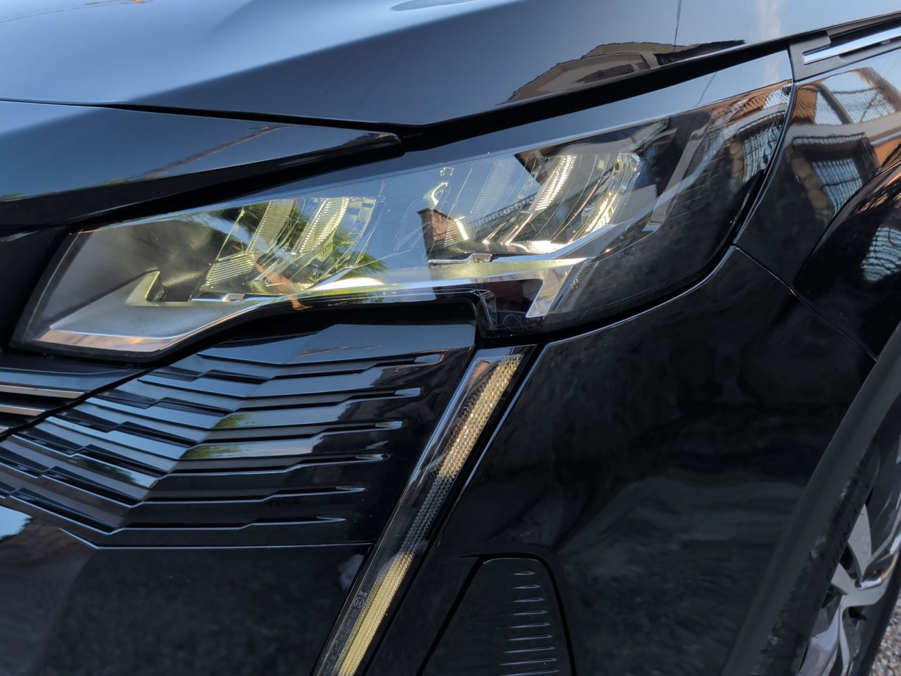 Peugeot 3008 Hybrid ALLURE PACK HYBRID 225 e EAT8 - Foto 2