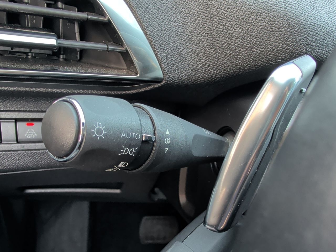 Peugeot 3008 Hybrid ALLURE PACK HYBRID 225 e EAT8 - Foto 2