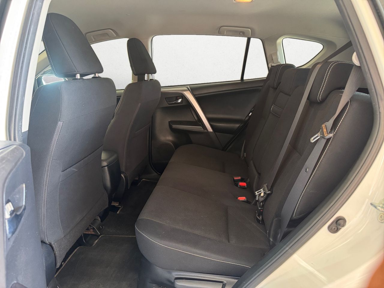 Toyota Rav4 HYBRID ADVANCE - Foto 2