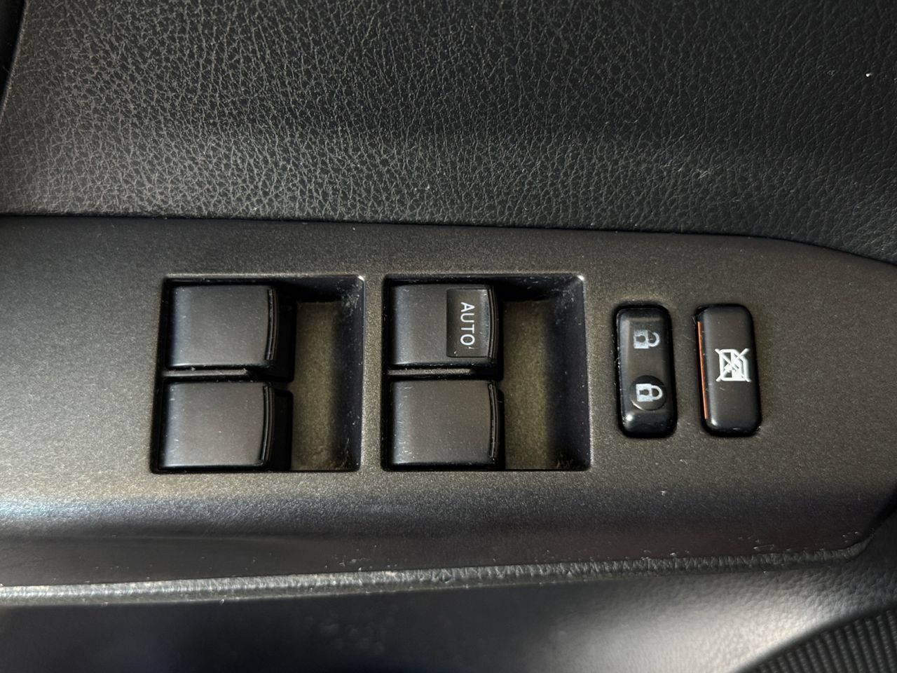 Toyota Rav4 HYBRID ADVANCE - Foto 2