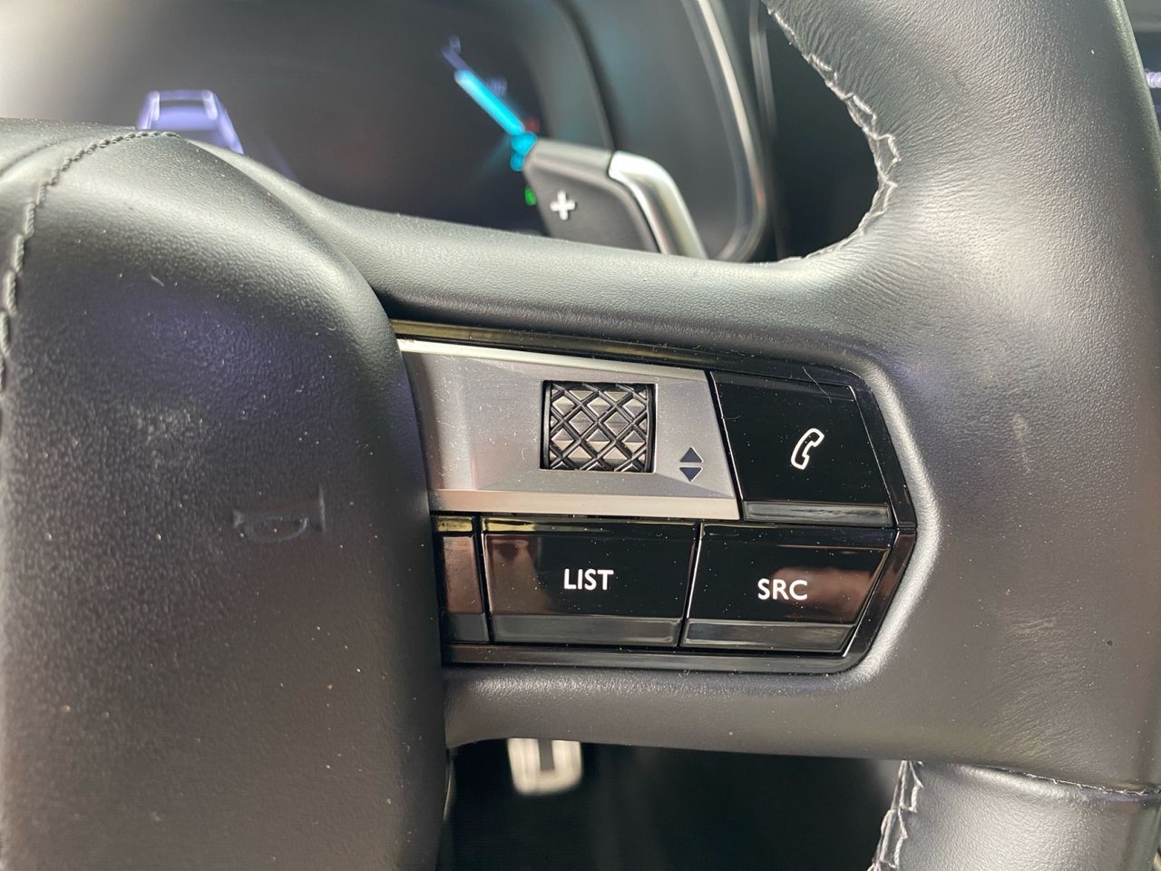 DS DS 7 Crossback E TENSE 4X4 GRAND CHIC - Foto 2