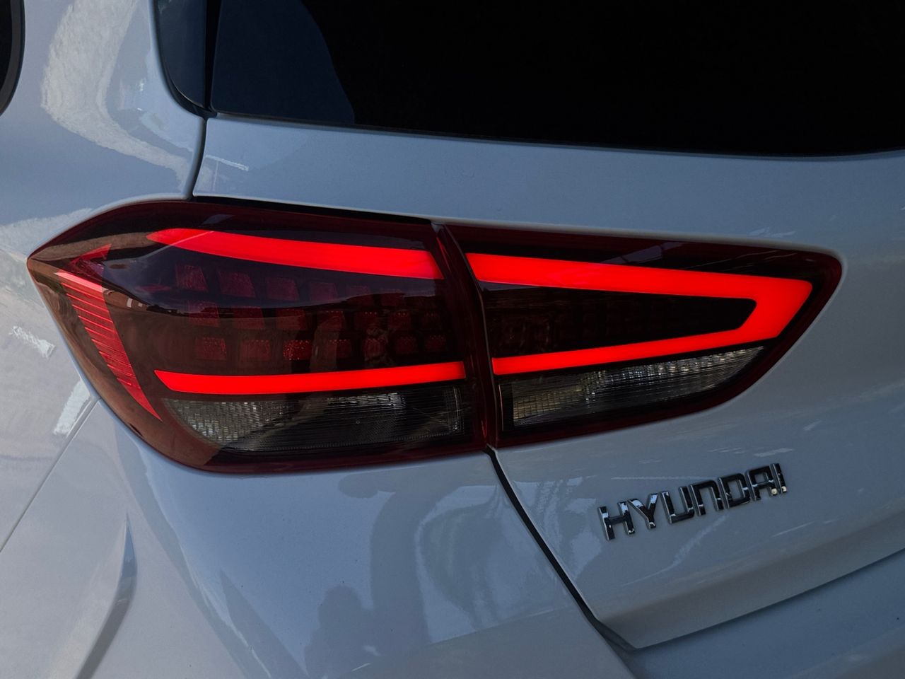 Hyundai i30 1.0 TGDI N LINE 30 ANIVERSARIO 120 CV - Foto 2