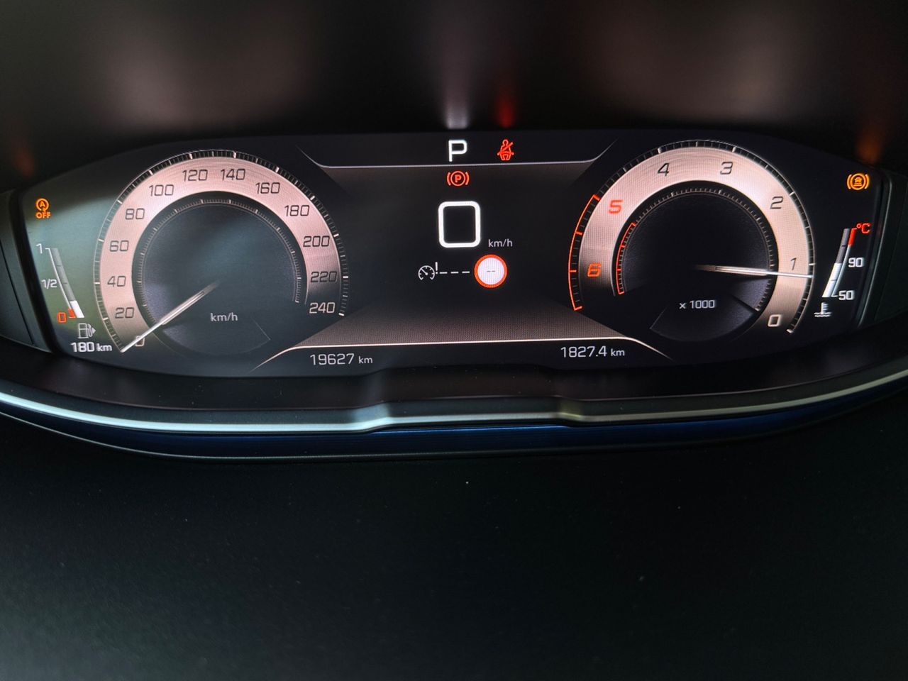 Peugeot 5008 GT BLUE HDI 130 CV EAT8 - Foto 2