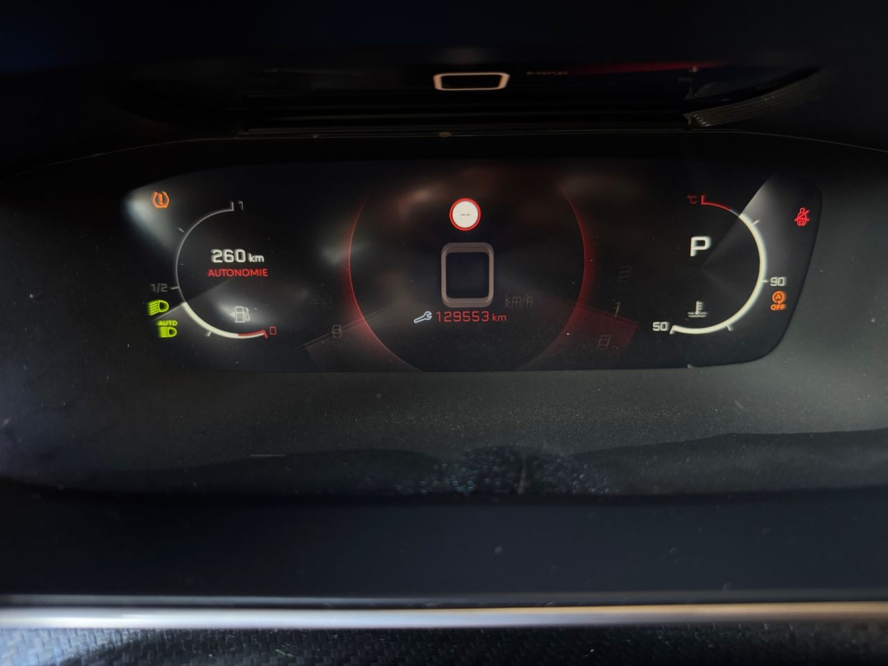 Peugeot 2008 GT LINE BLUE HDI 130 CV EAT8 - Foto 2