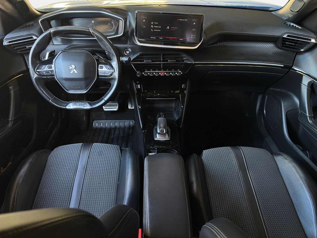 Peugeot 2008 GT LINE BLUE HDI 130 CV EAT8 - Foto 2