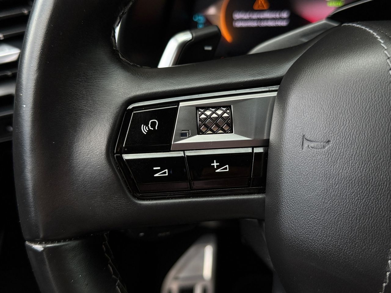 DS DS 7 E TENSE 4X4 360 LA PREMIERE - Foto 2