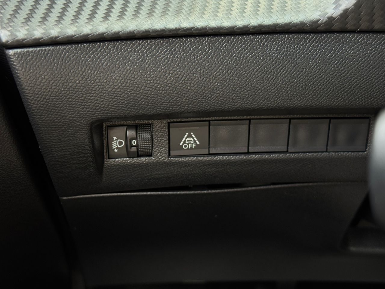 Peugeot 208 ALLURE PACK PURE TECH 100 CV - Foto 2