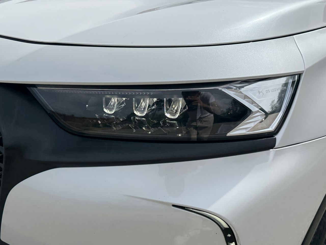 DS DS 7 Crossback BLUE HDI 130 CV PERFORMANCE LINE - Foto 2