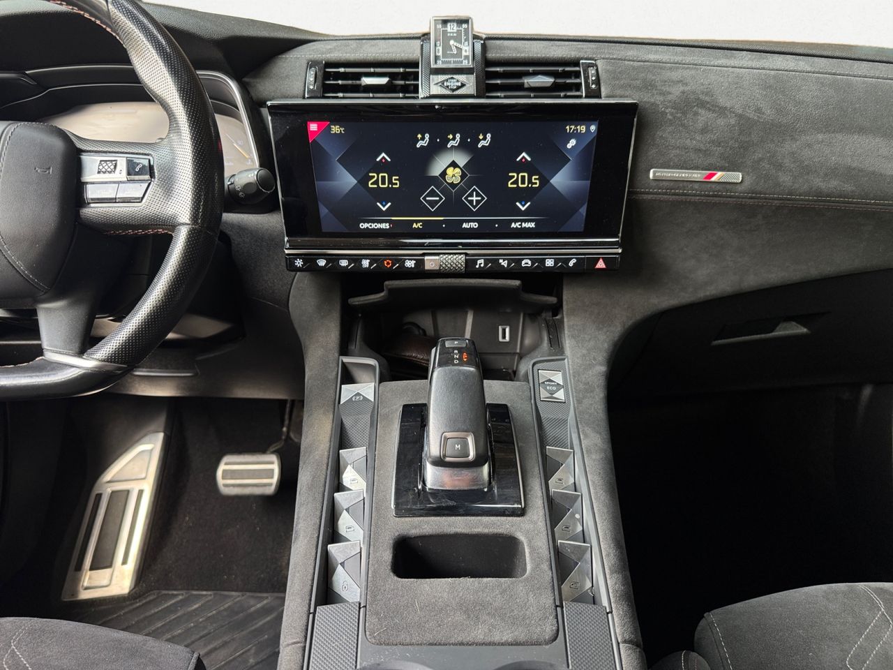 DS DS 7 Crossback BLUE HDI 130 CV PERFORMANCE LINE - Foto 2