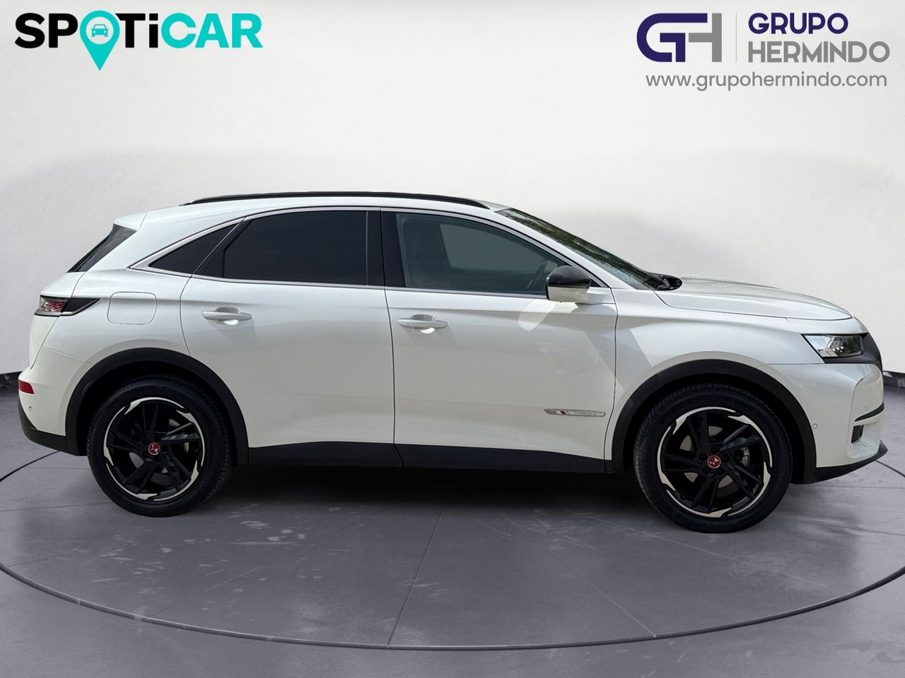 DS DS 7 Crossback BLUE HDI 130 CV PERFORMANCE LINE - Foto 2