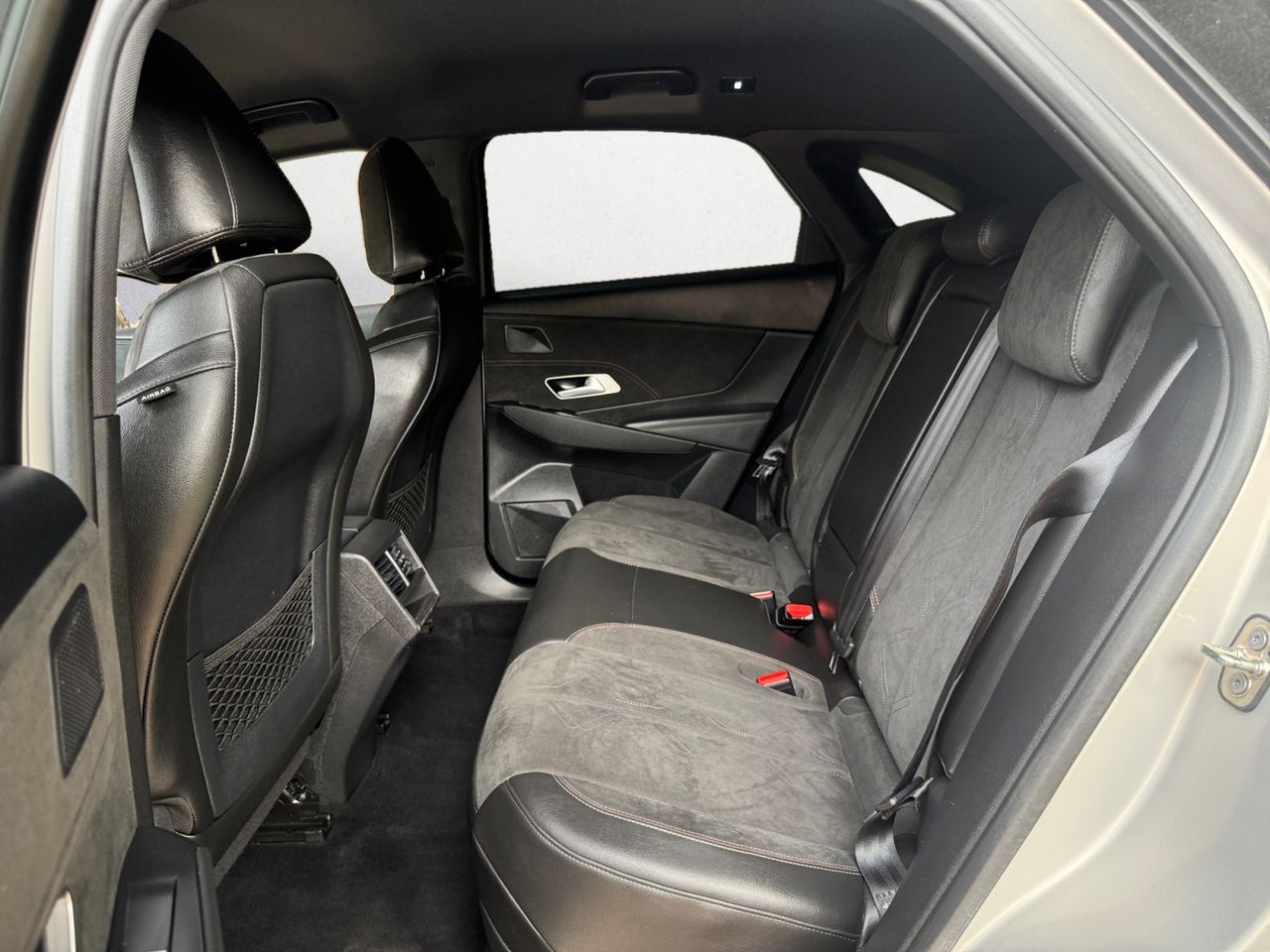 DS DS 7 Crossback E TENSE 4X4 PERFORMANCE LINE - Foto 2