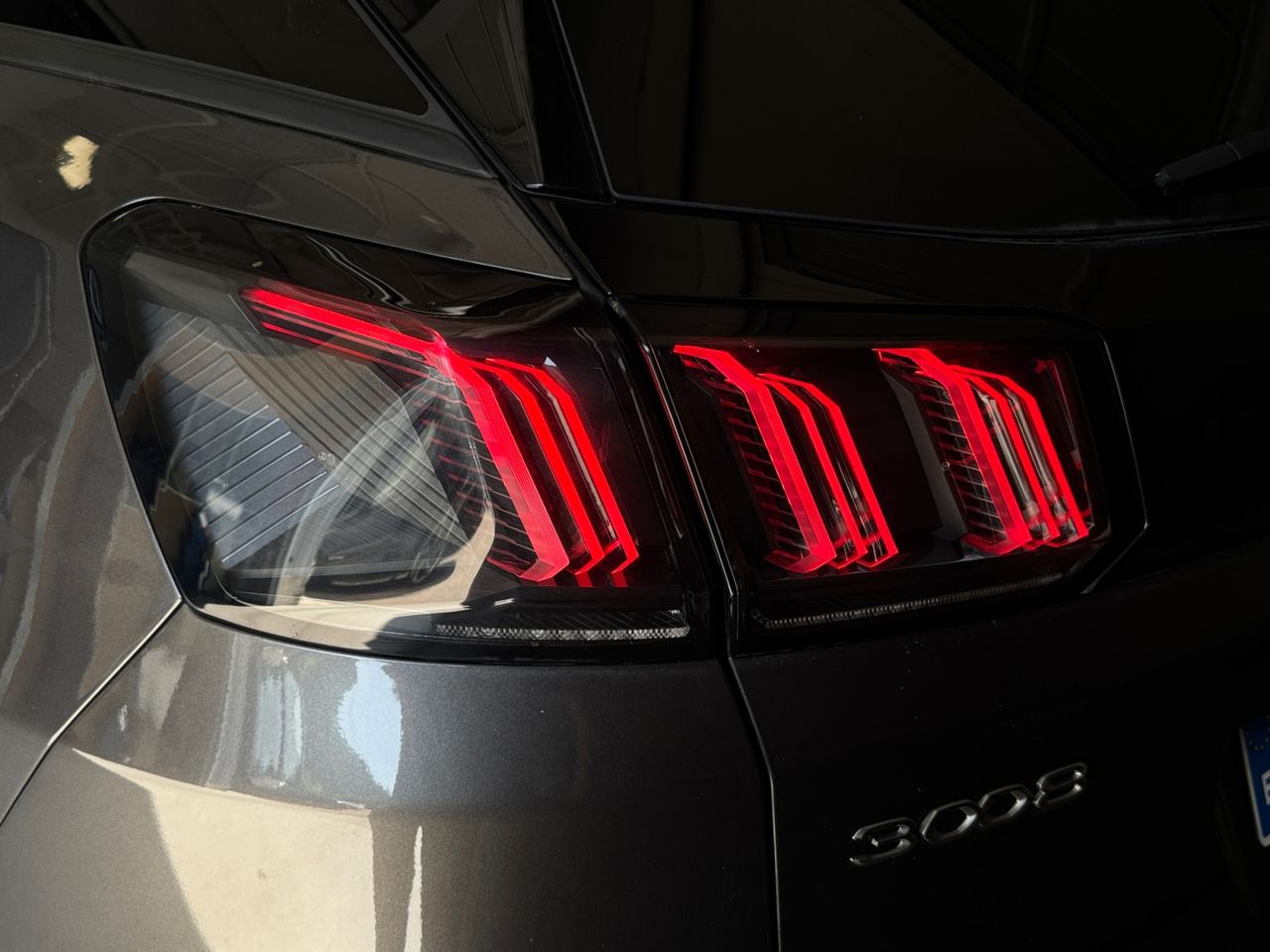 Peugeot 3008 Hybrid ALLURE PACK HYBRID 225 e EAT8 - Foto 2