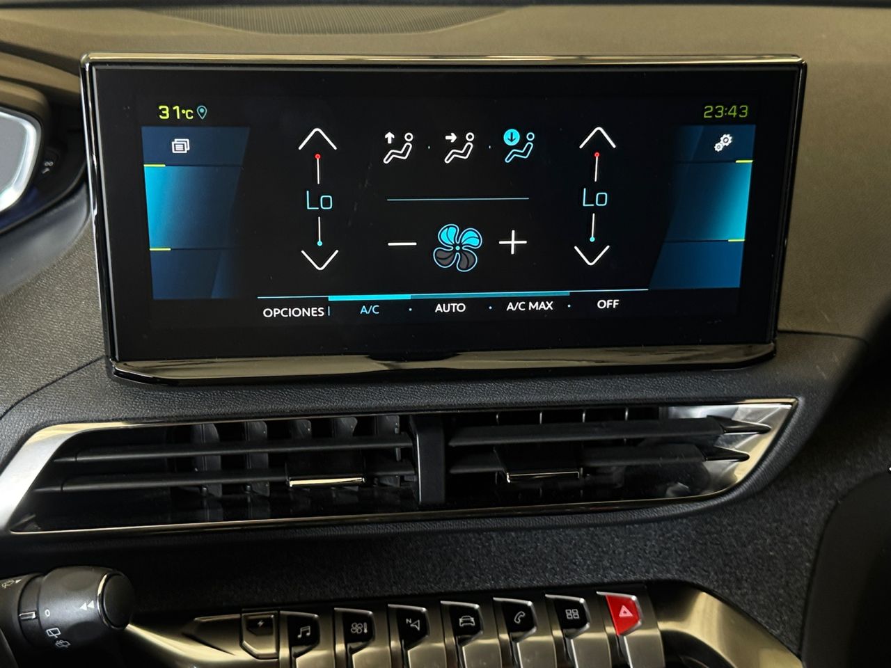 Peugeot 3008 Hybrid ALLURE PACK HYBRID 225 e EAT8 - Foto 2
