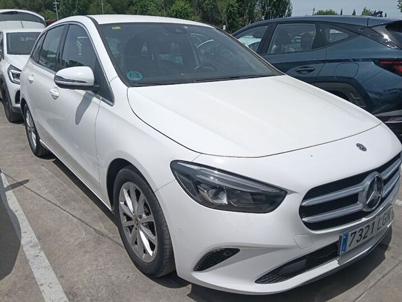 Mercedes Clase B 180 D AUT ADVANTAGE - Foto 2
