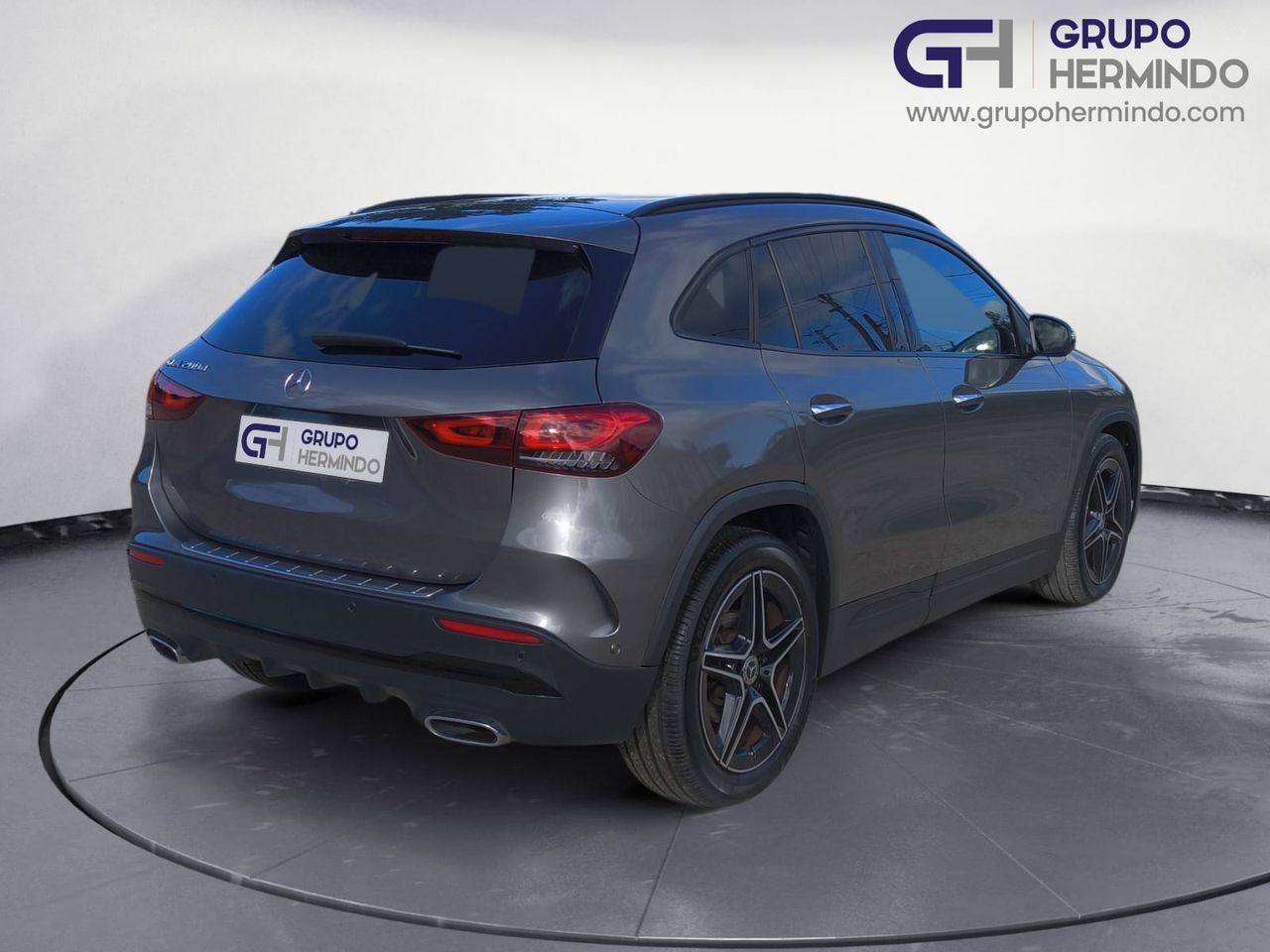 Mercedes GLA 200 D AMG LINE + PAQUETE PREMIUM+ SMARTPHONE - Foto 2