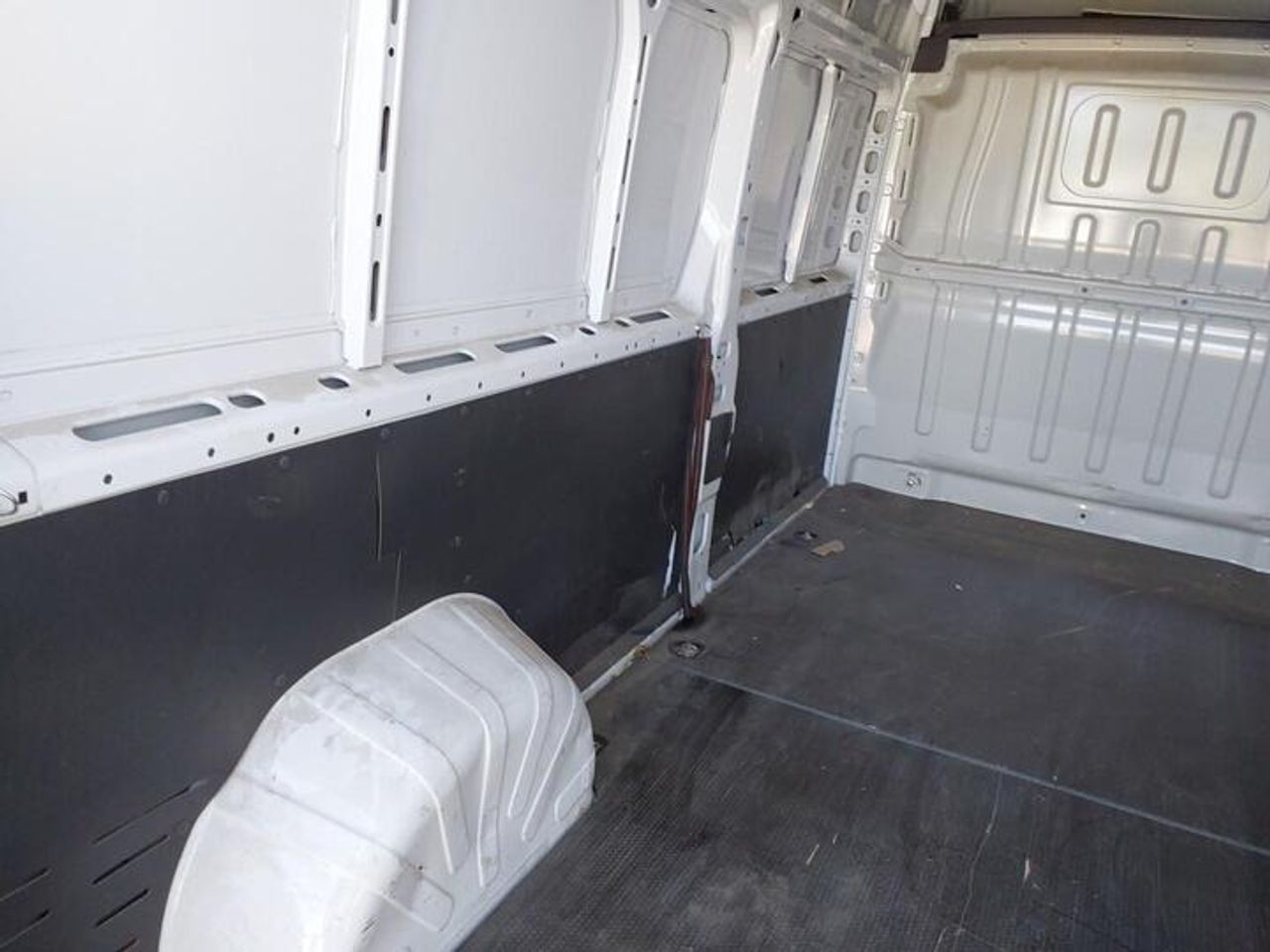 Peugeot Boxer FG 335 L3 H2 BLUE HDI 140 CV - Foto 2