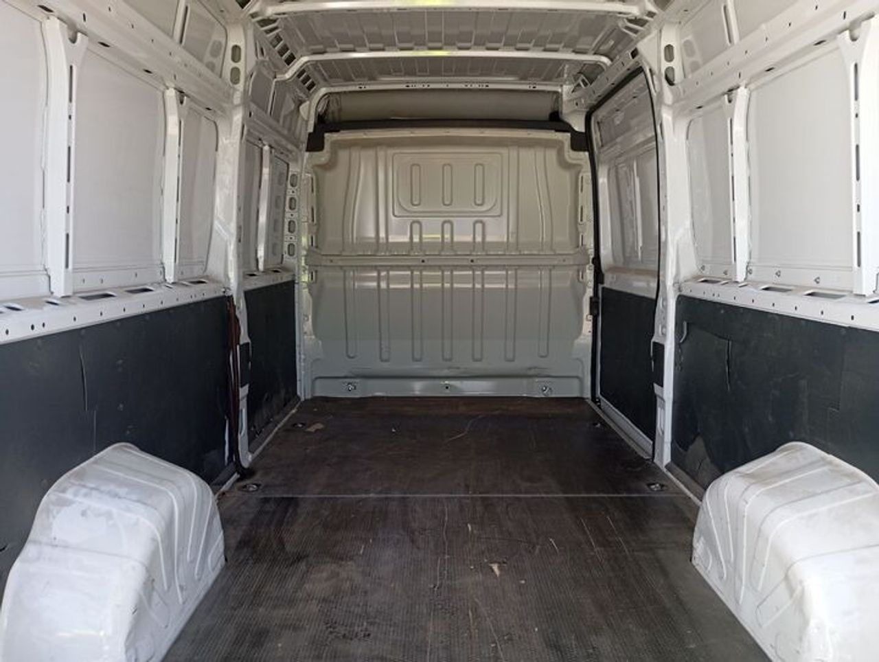 Peugeot Boxer FG 335 L3 H2 BLUE HDI 140 CV - Foto 2