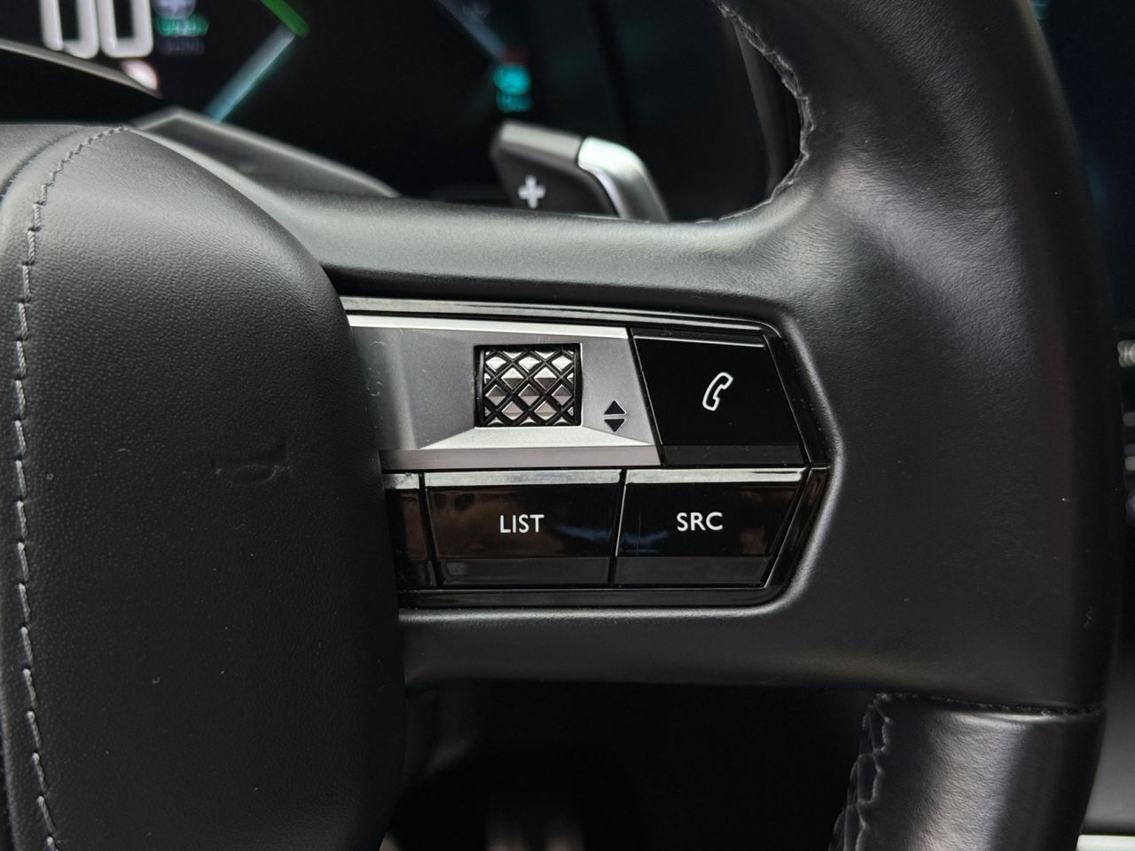 DS DS 7 Crossback E TENSE 4X4 GRAND CHIC - Foto 2