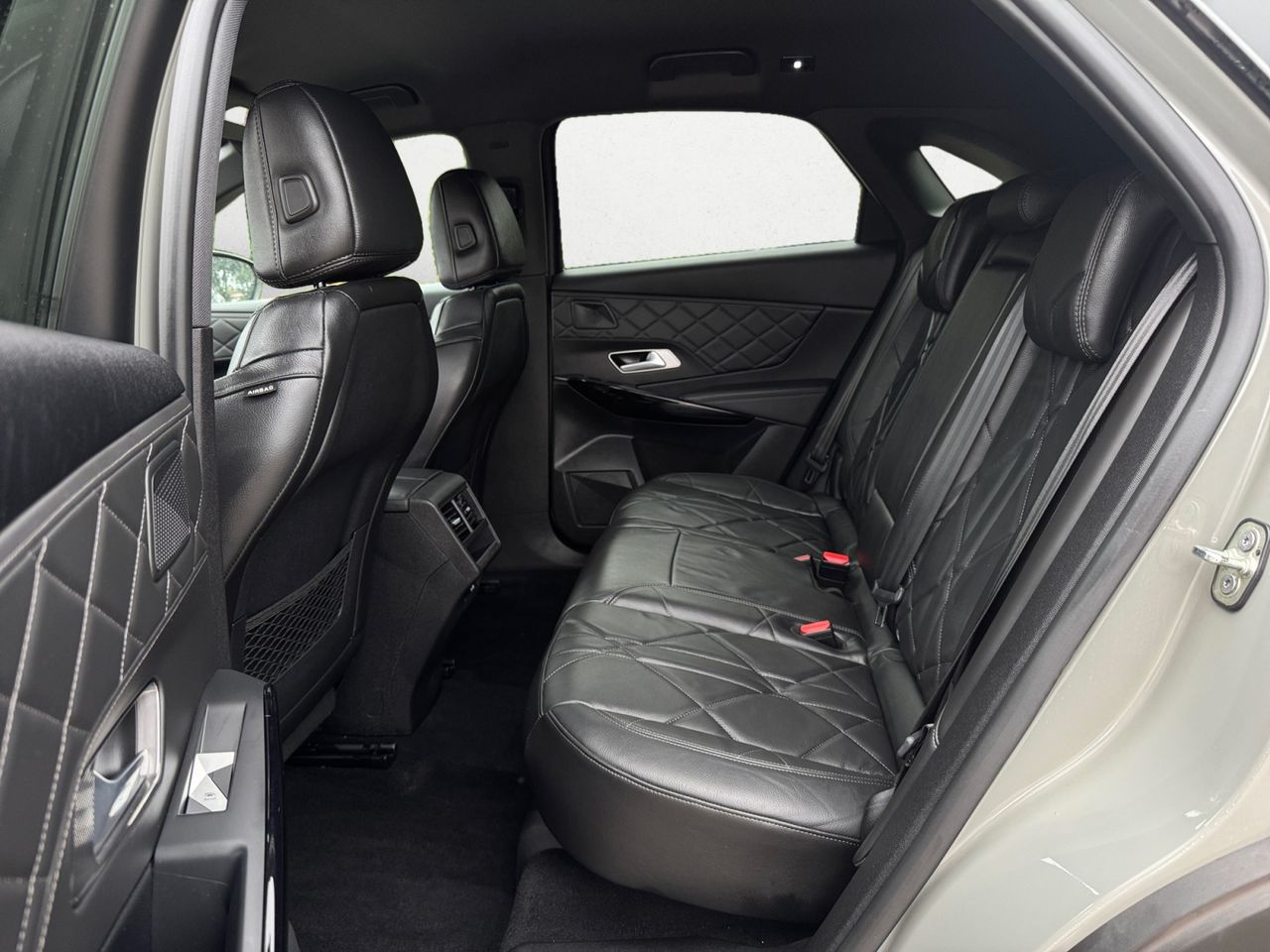 DS DS 7 Crossback BLUE HDI 130 AUT RIVOLI - Foto 2