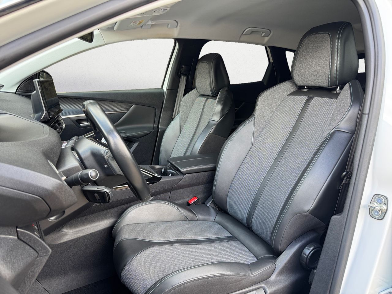 Peugeot 3008 ALLURE BLUE HDI 130 CV - Foto 2