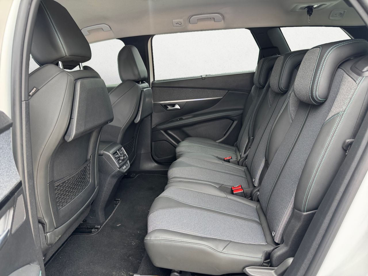 Peugeot 5008 ALLURE PACK PURE TECH 130 CV - Foto 2