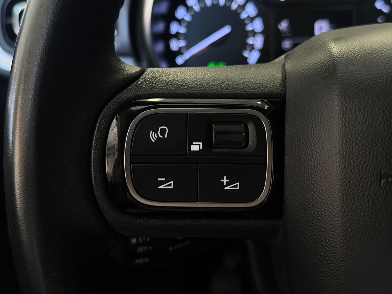 Citroën C3 BLUE HDI 100 CV SHINE - Foto 2
