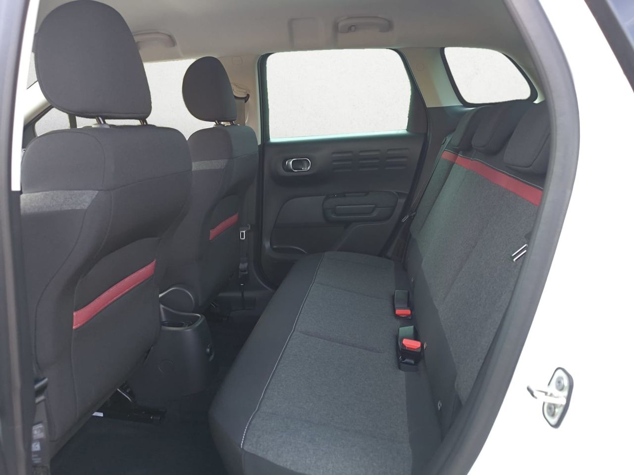 Citroën C3 Aircross BLUE HDI 100 CV C SERIES - Foto 2