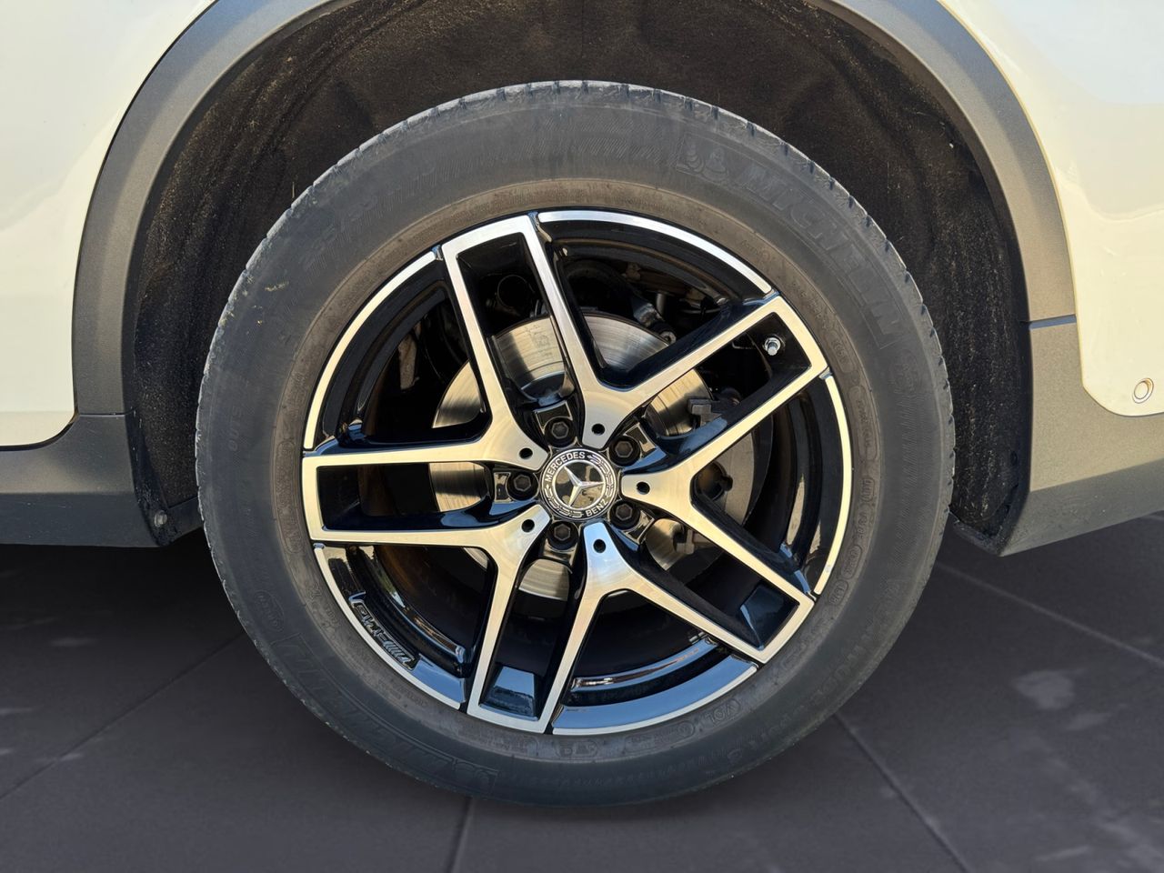 Mercedes Clase GLC 250 D 4 MATIC - Foto 2