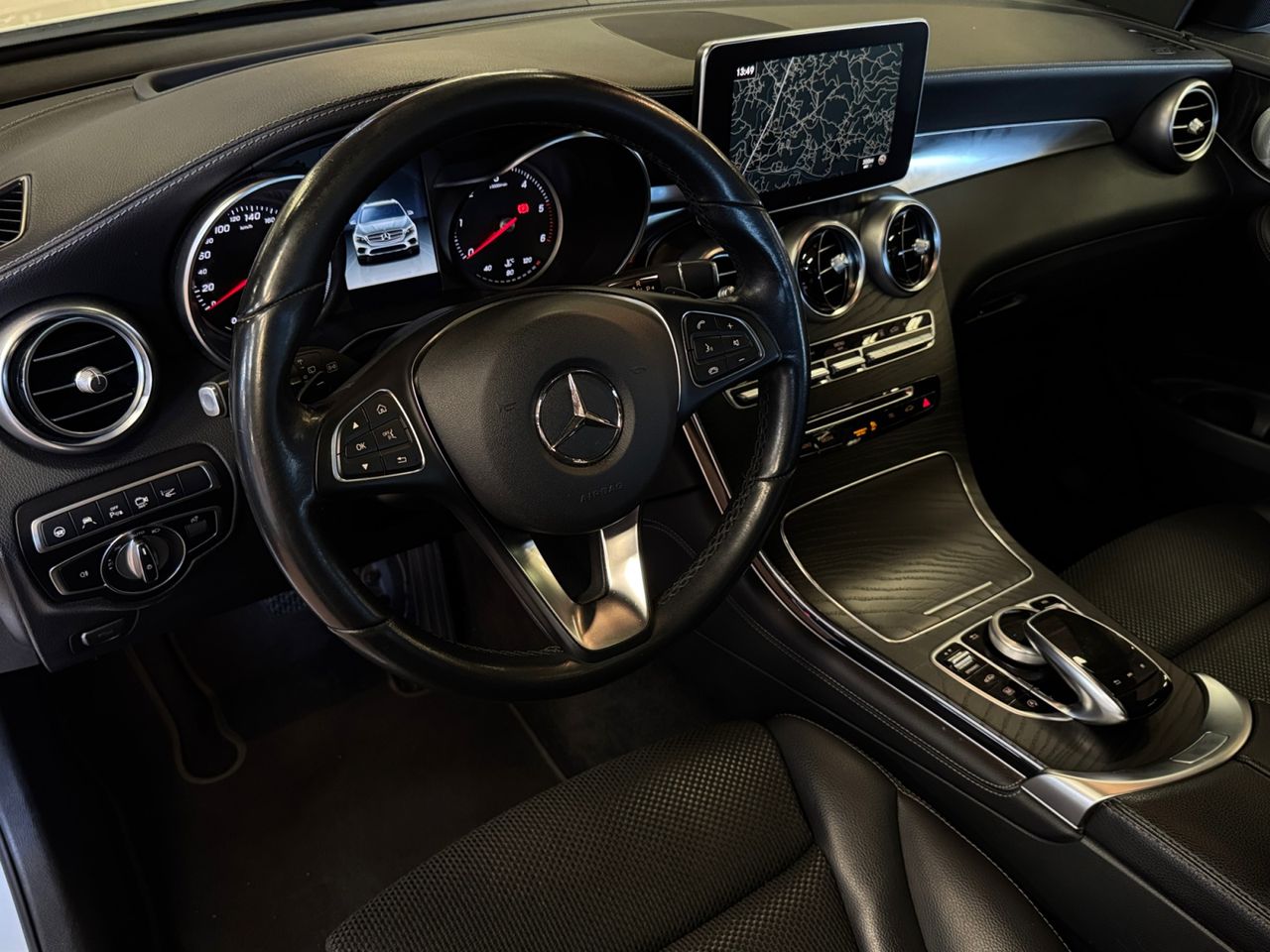 Mercedes Clase GLC 250 D 4 MATIC - Foto 2